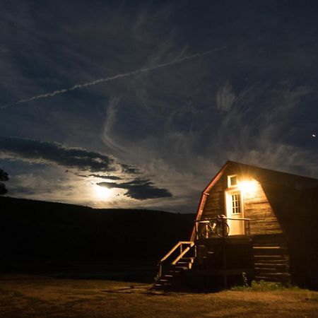 Aubin Sky Lodging At The Yl Ranch Savery Kültér fotó