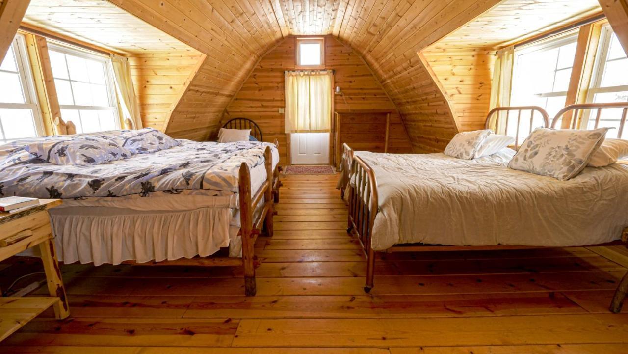 Aubin Sky Lodging At The Yl Ranch Savery Kültér fotó