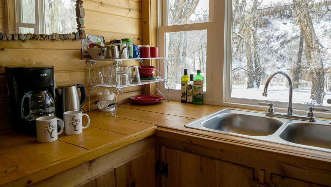 Aubin Sky Lodging At The Yl Ranch Savery Kültér fotó