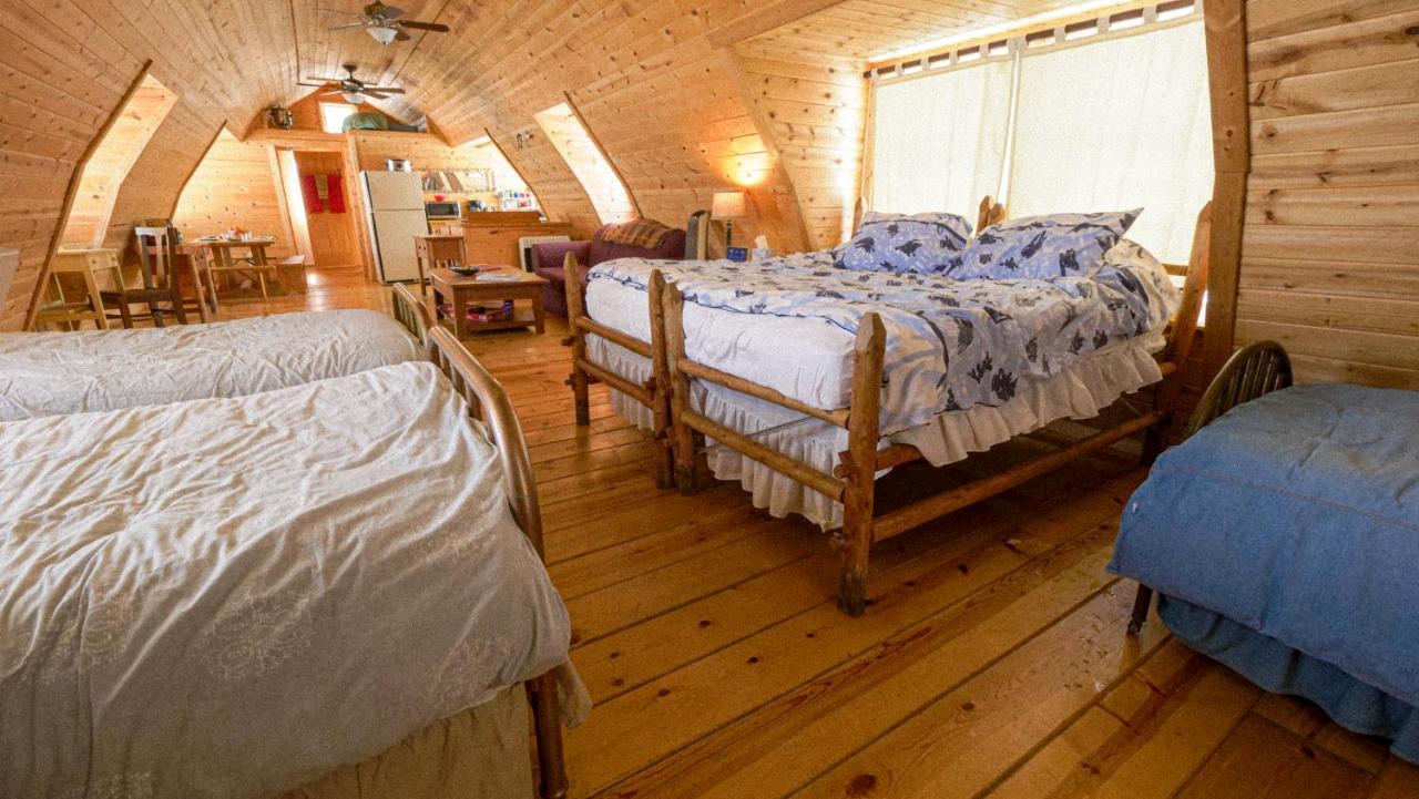 Aubin Sky Lodging At The Yl Ranch Savery Kültér fotó
