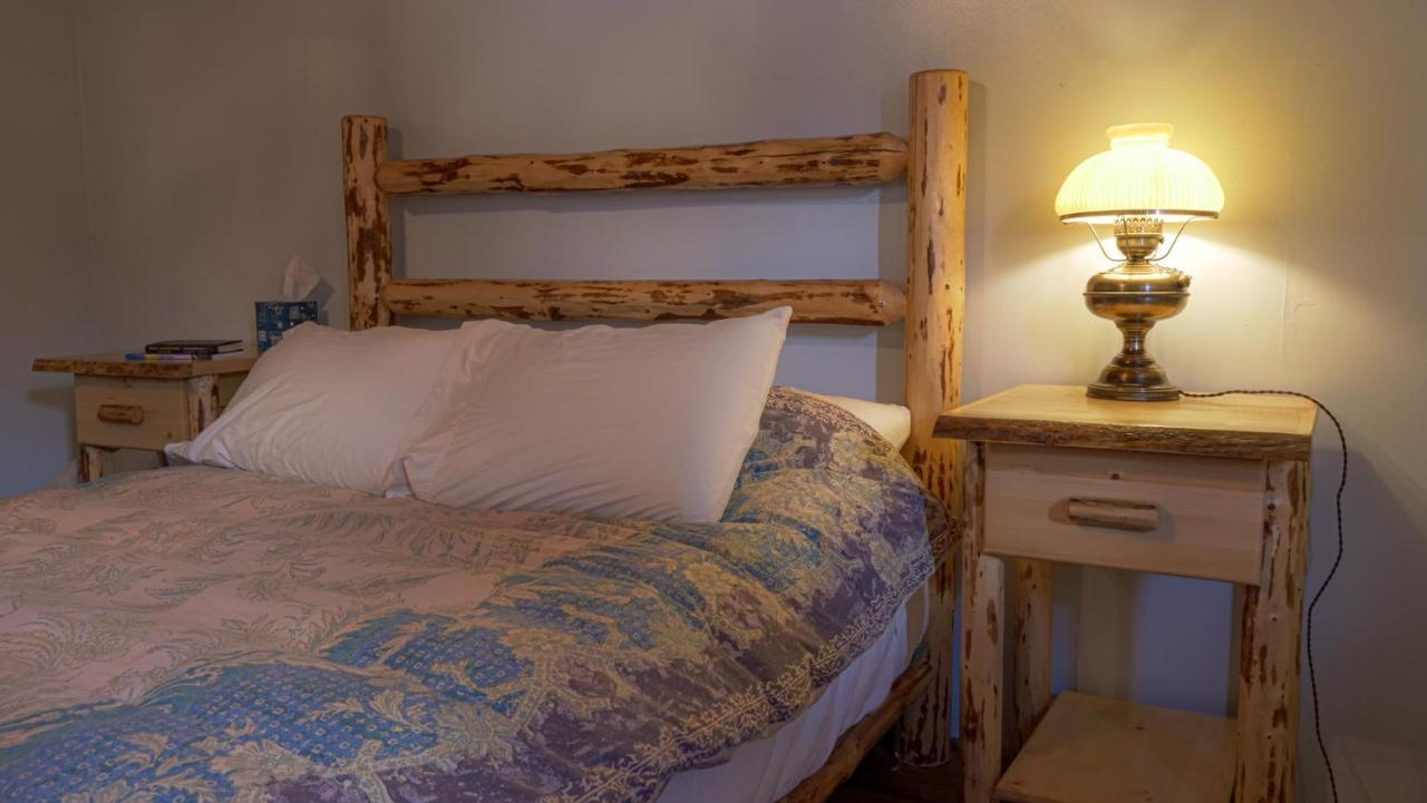Aubin Sky Lodging At The Yl Ranch Savery Kültér fotó