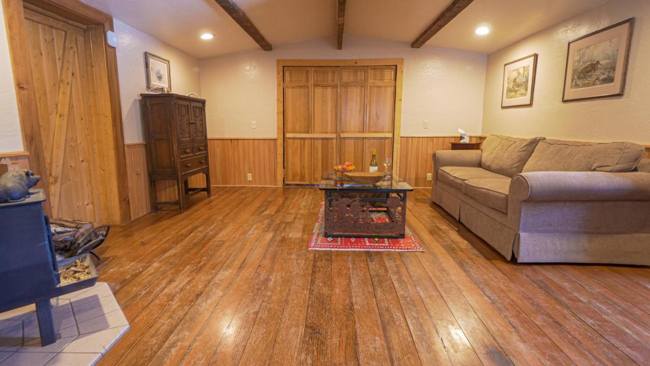 Aubin Sky Lodging At The Yl Ranch Savery Kültér fotó