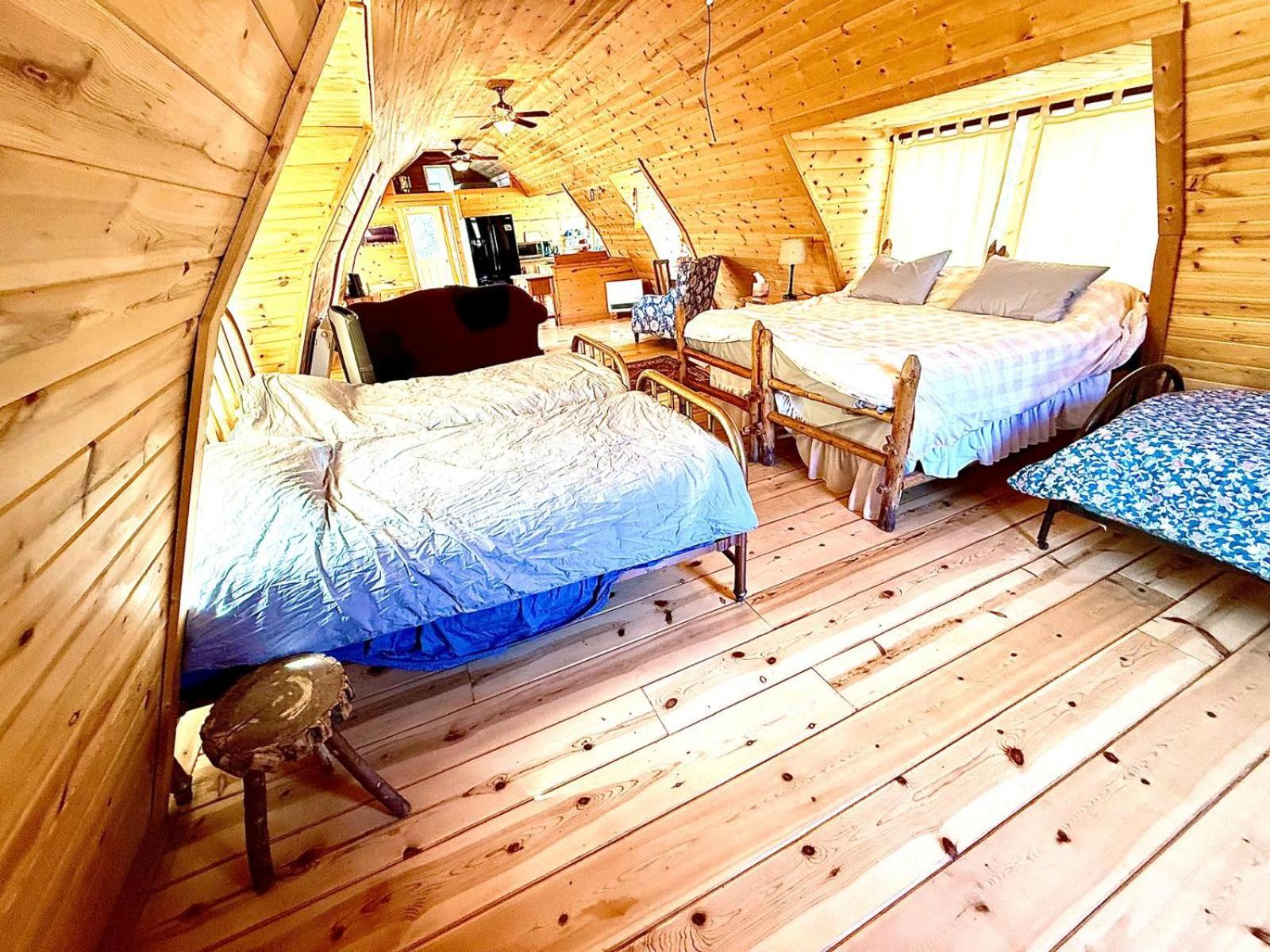 Aubin Sky Lodging At The Yl Ranch Savery Kültér fotó