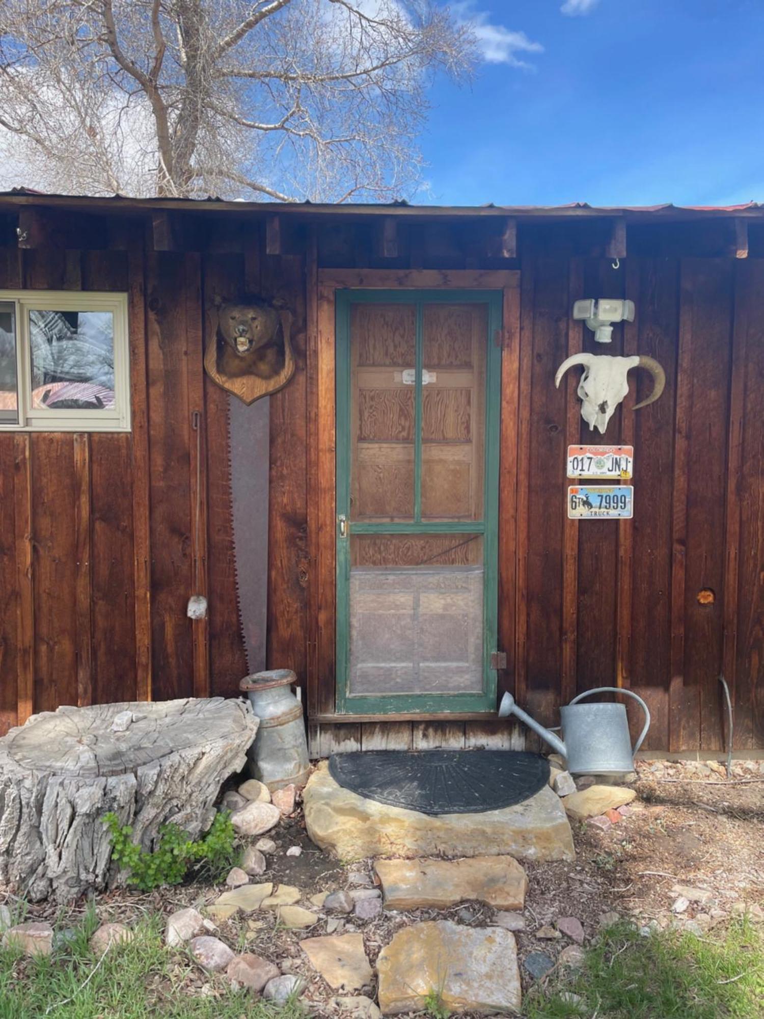 Aubin Sky Lodging At The Yl Ranch Savery Kültér fotó